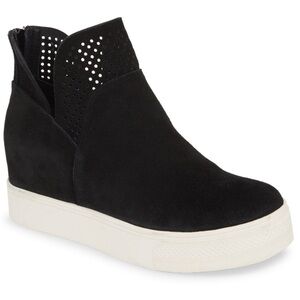 NIB Black Steve Madden Winni Sneaker Bootie Size 9
